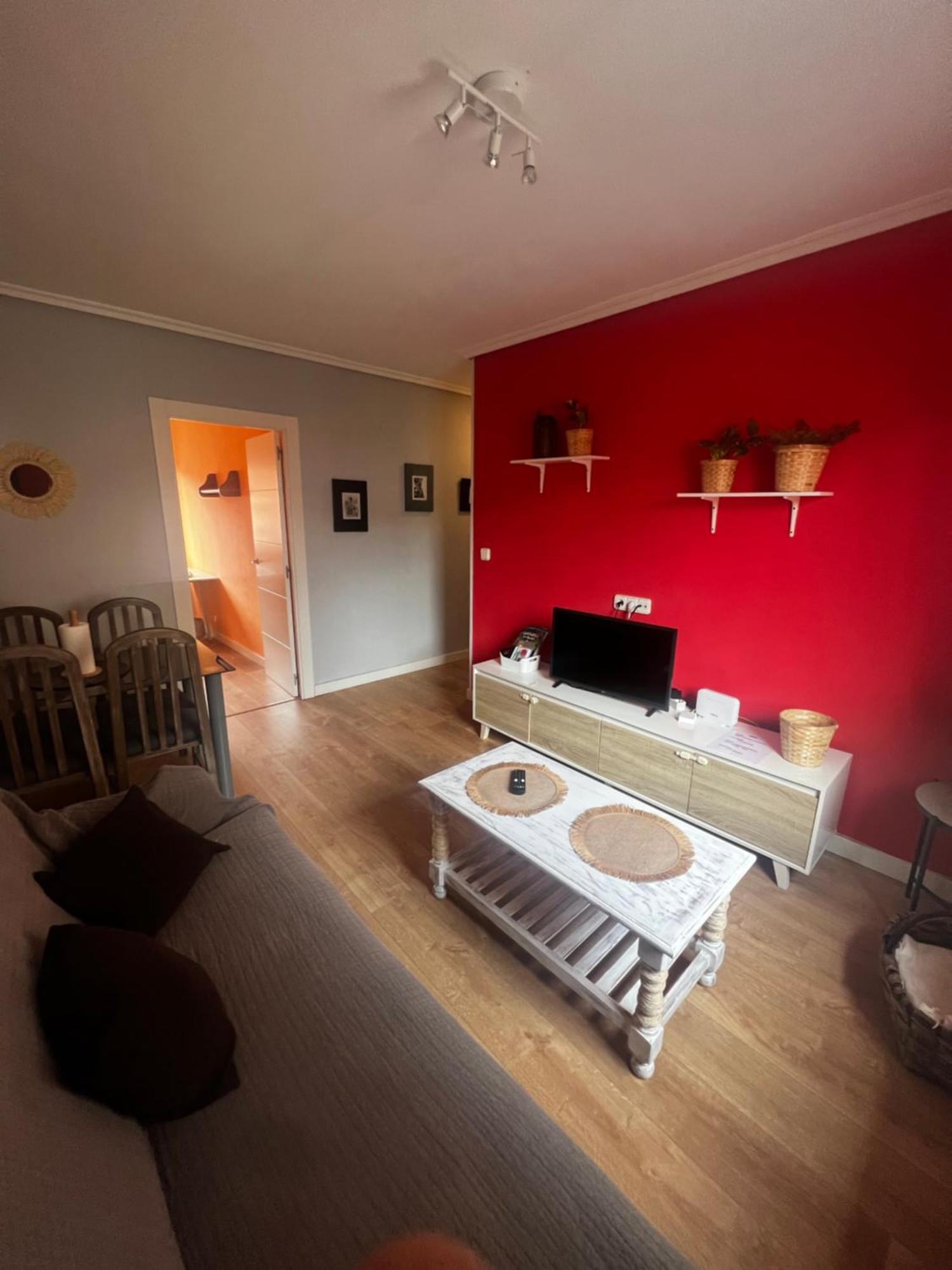Piso Reformado Y Economico Appartement Santander